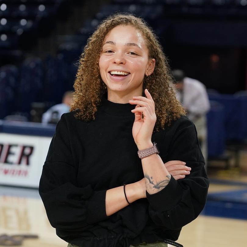 Jasmine Jenkins Twitter, Instagram Linktree