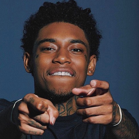 River.annn | Twitter, Twitch | Linktree