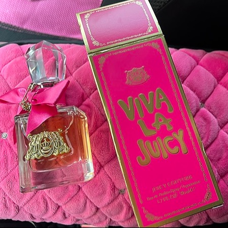 its.clairebear | Instagram, Facebook, TikTok | Linktree