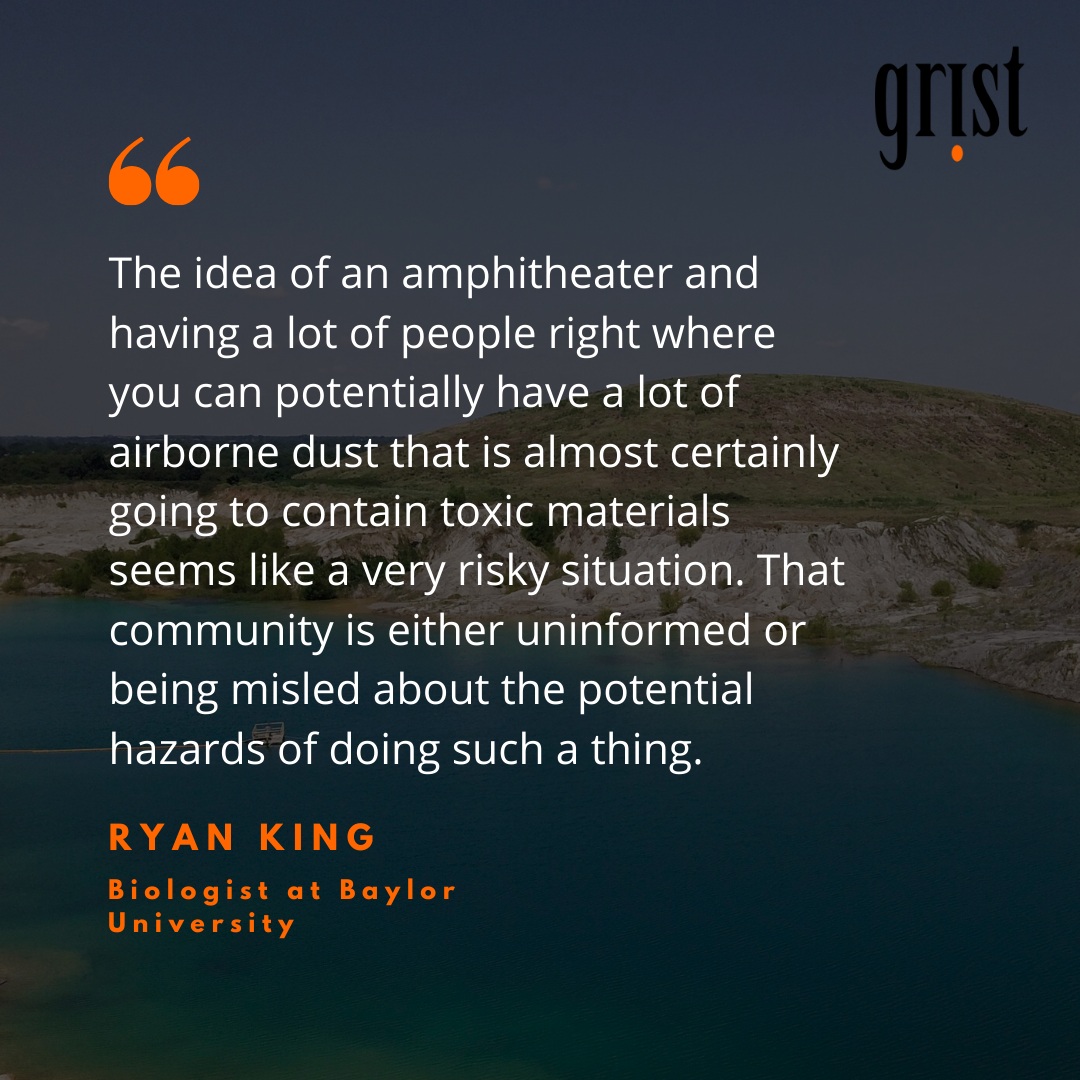 Big coal gave a tiny Texas town free land. There’s a major catch.