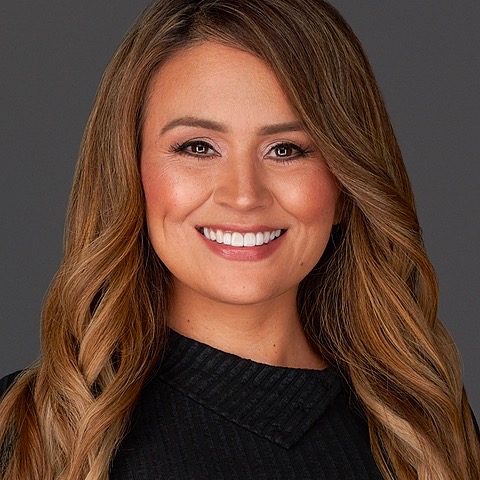 Alexa Alvarez | Instagram, Facebook | Linktree