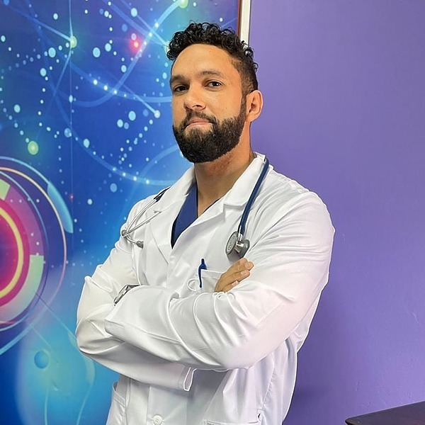 Dr. Michael Taylor Instagram, Facebook, TikTok Linktree