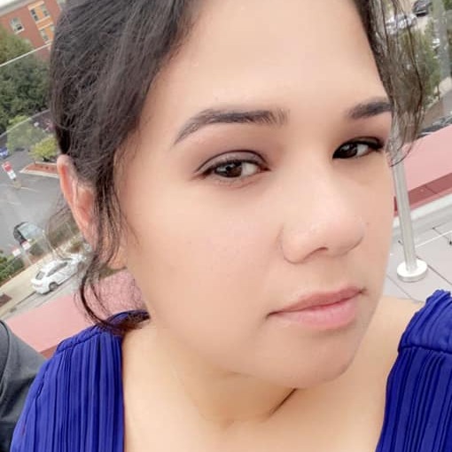 Nicole Reyes | Instagram, Facebook | Linktree