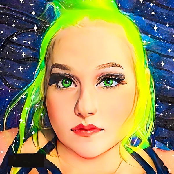 Next Door Dolly Twitter Linktree