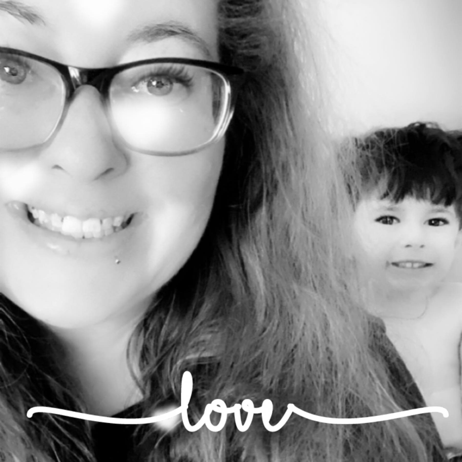 Tori Page: Twitter, Instagram, Tiktok, Twitch - g0h19qt