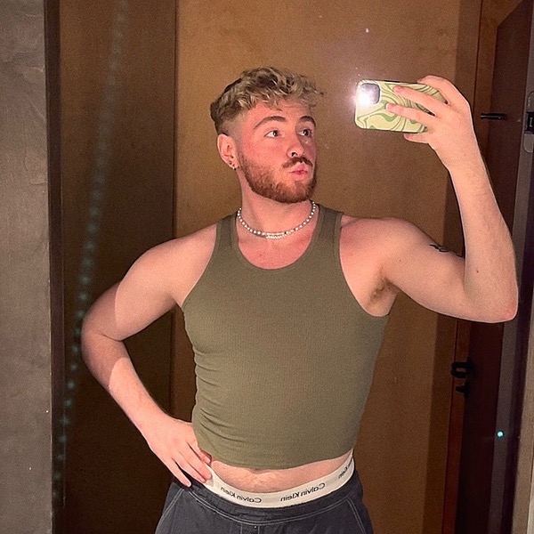 bradleyy_y | Twitter, Instagram, TikTok | Linktree