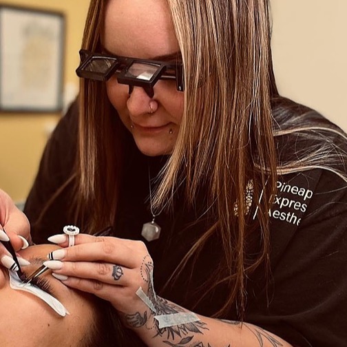 Pineapple Express Aesthetics Instagram Linktree