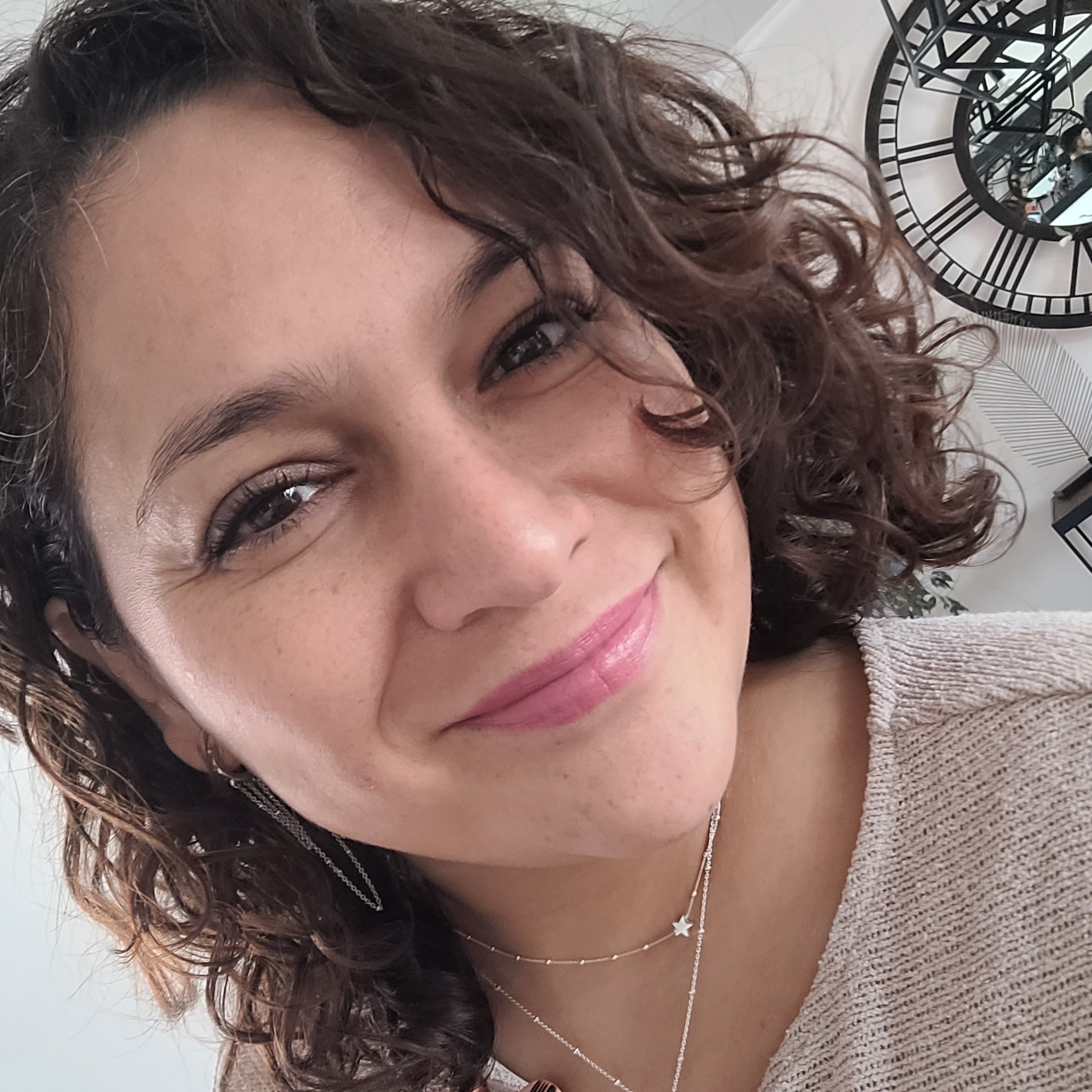 Adriana Olivarez: A Leak That Shattered Her World - rjtey6w