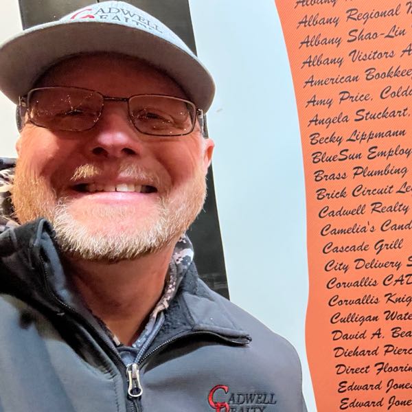 Jason Cadwell Twitter, Instagram, Facebook Linktree