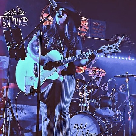 Jenna Jane | Instagram, Facebook, TikTok | Linktree