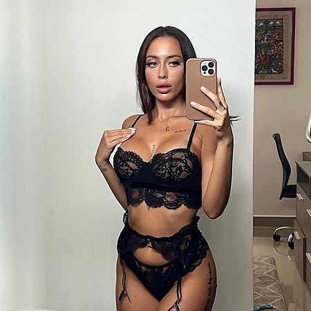 Cora - Find Cora Onlyfans - Linktree