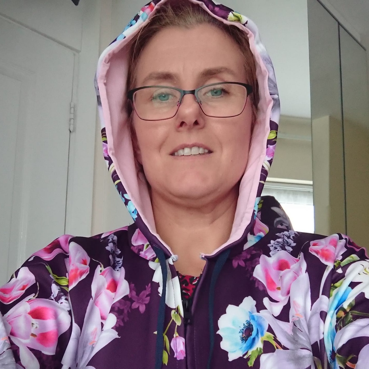 Sew And Everything Else | Twitter, Instagram, Facebook | Linktree