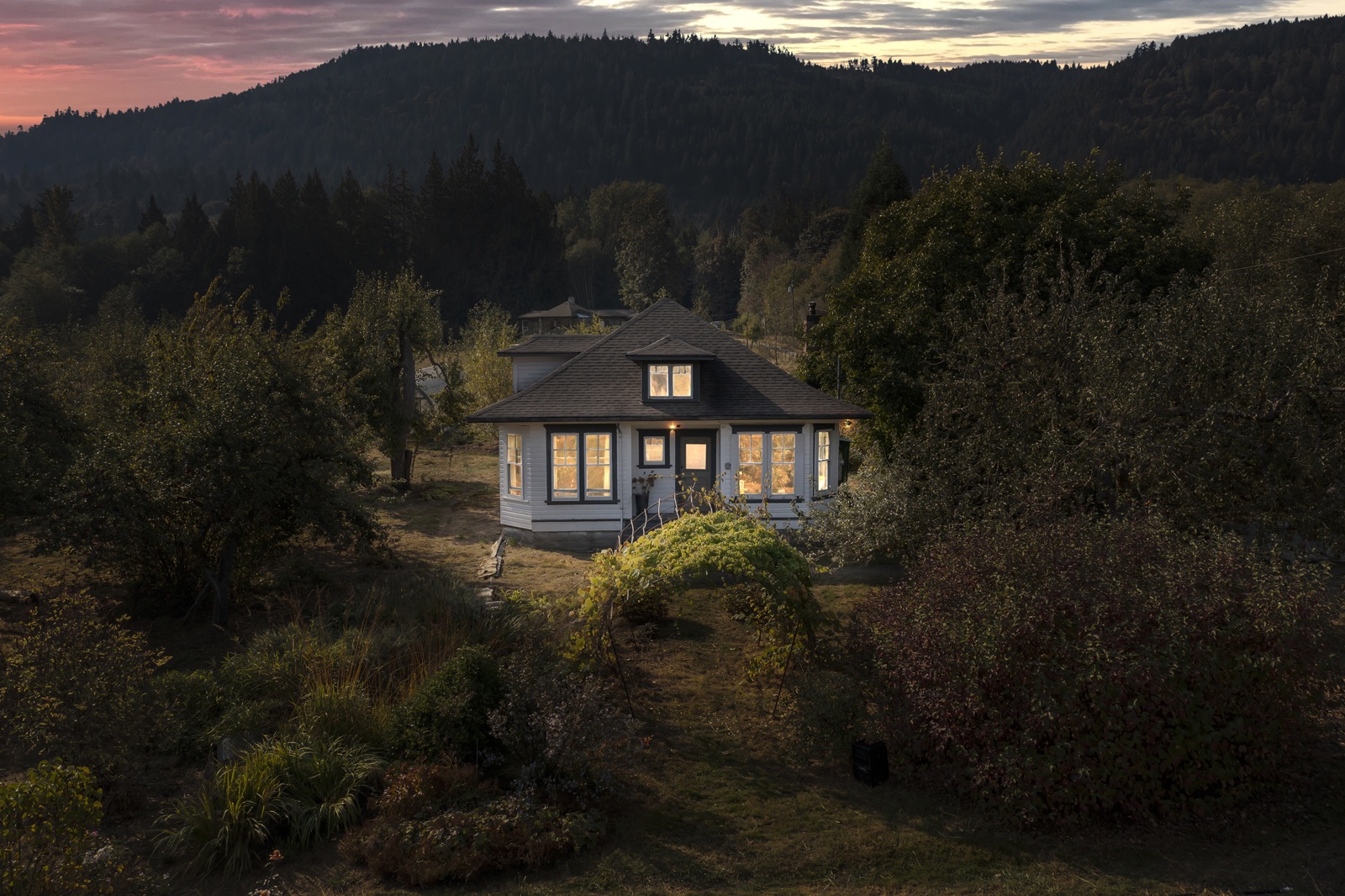 Pemberton Holmes Real Estate Linktree