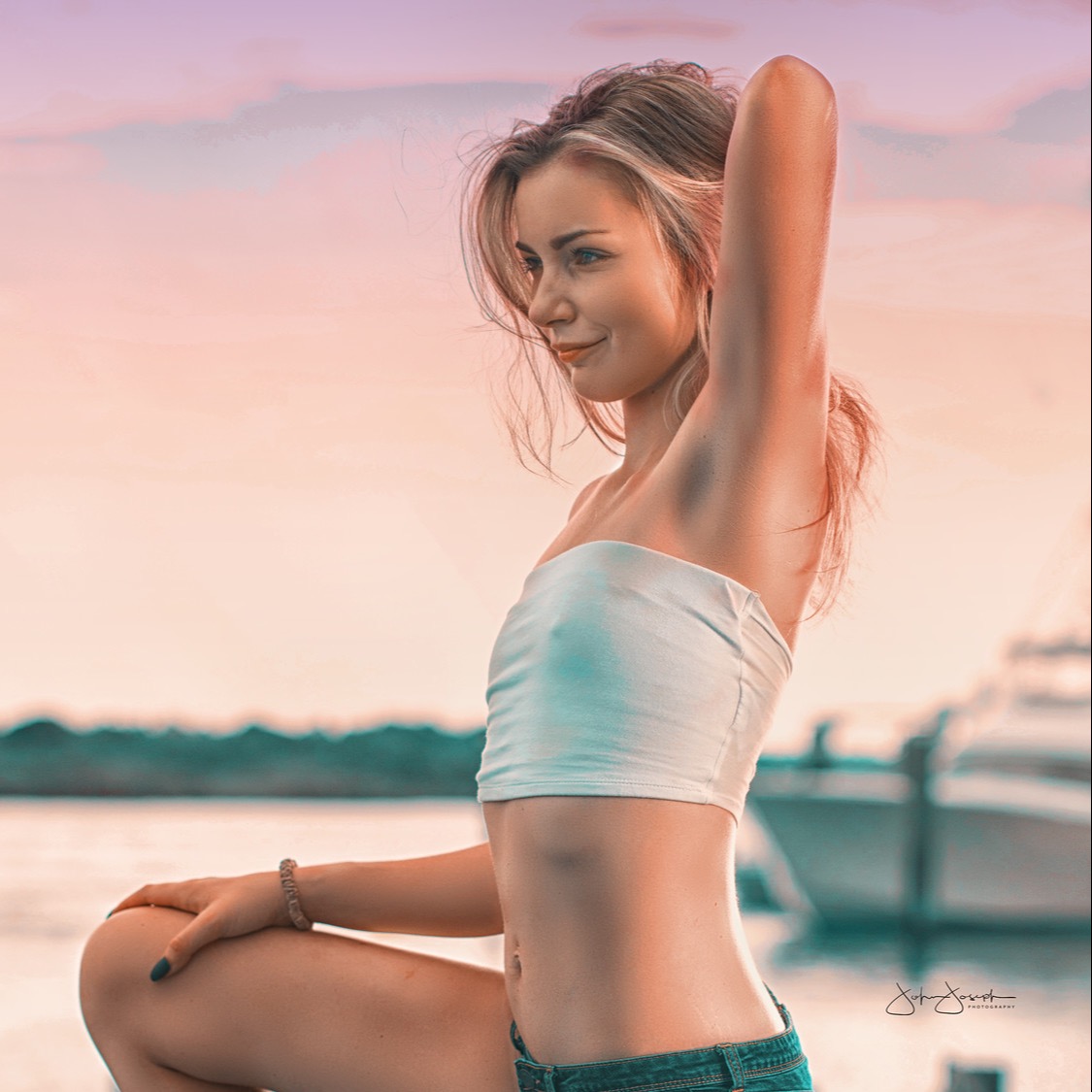 kerry_renee Twitter, Instagram, YouTube, TikTok Linktree