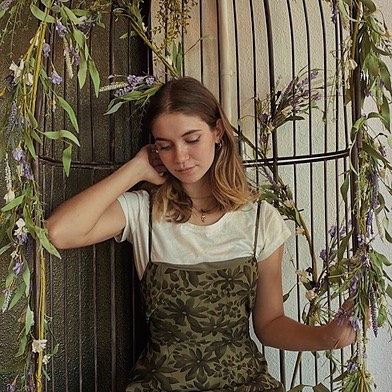 ella.rene | Twitter, Instagram | Linktree