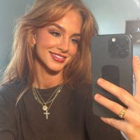 julia.hatch | Instagram, TikTok | Linktree