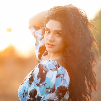 AMANDA RENEE - Listen on YouTube, Spotify, Apple Music - Linktree