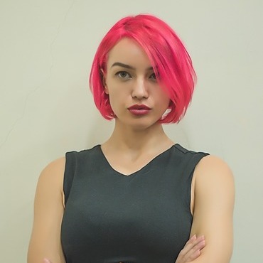 Olly Esse - Listen on YouTube, Spotify - Linktree