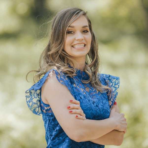 Kelly Dunn Instagram, Facebook, TikTok Linktree