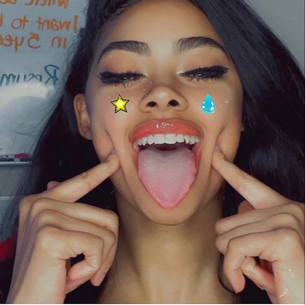 NakaTheCreator | Twitter, Facebook, TikTok, Twitch | Linktree