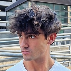 « Braden Wellman » | Twitter, Instagram, TikTok, Twitch | Linktree