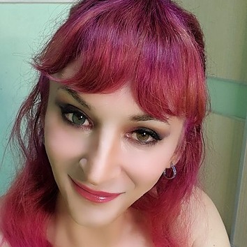 Kiri Morning | OnlyFans, Twitter, Twitch | Linktree