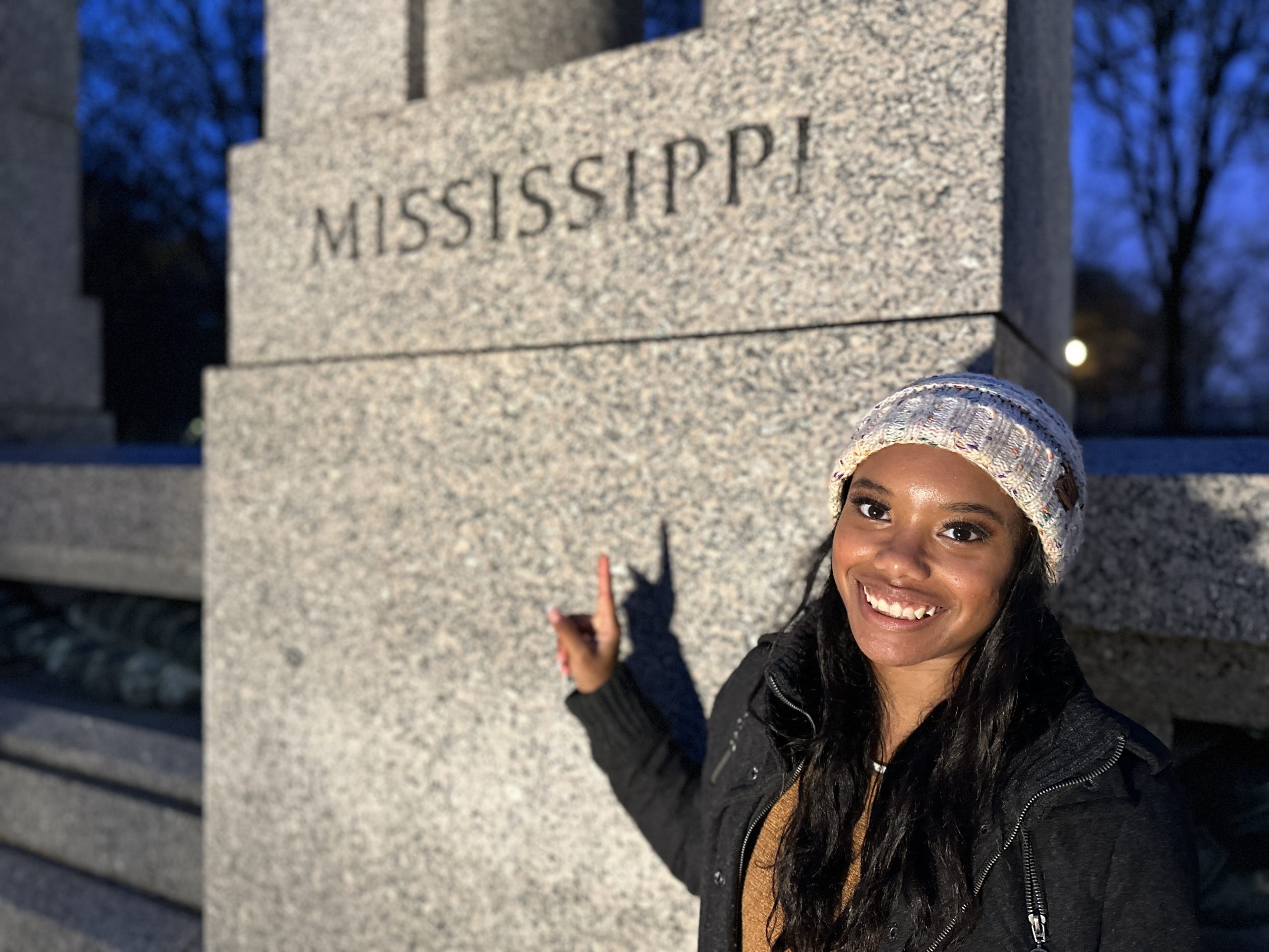 1000 Dreams Scholarship0