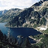 Flying microplastics? Researchers find plastics on remote French mountaintop