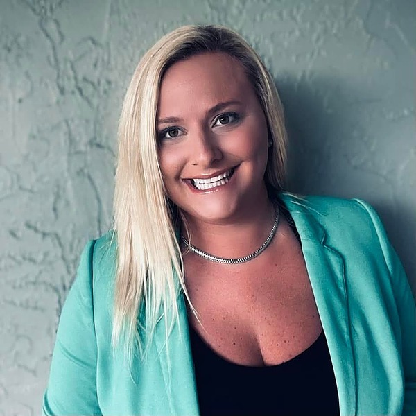 Amy Schneider, eXp Realtor Instagram, Facebook Linktree