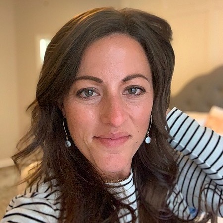 @middle.moms | Linktree