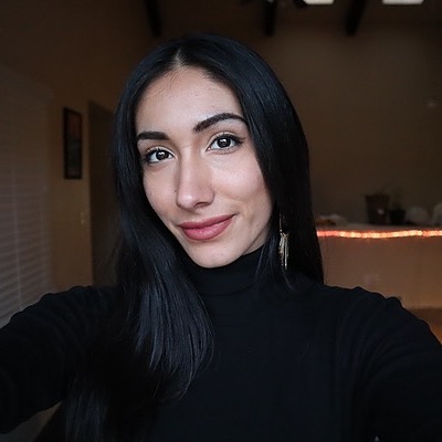 LilyAurora | Twitter, Instagram, TikTok | Linktree