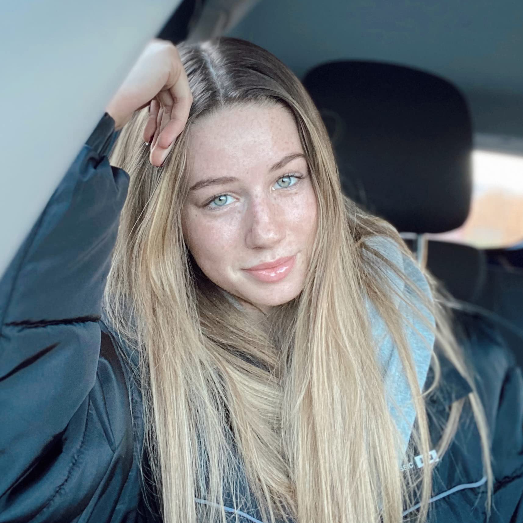 Juicy Jenny'S Tiktok & Onlyfans - hza6b1j