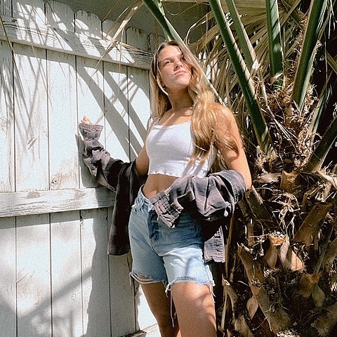 Emily Steele | TikTok | Linktree