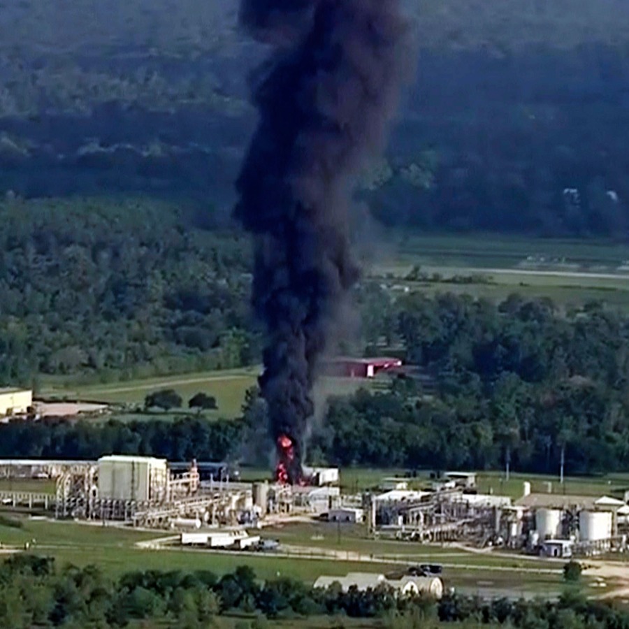 Agencies bungled air-pollution response during Hurricane Harvey
