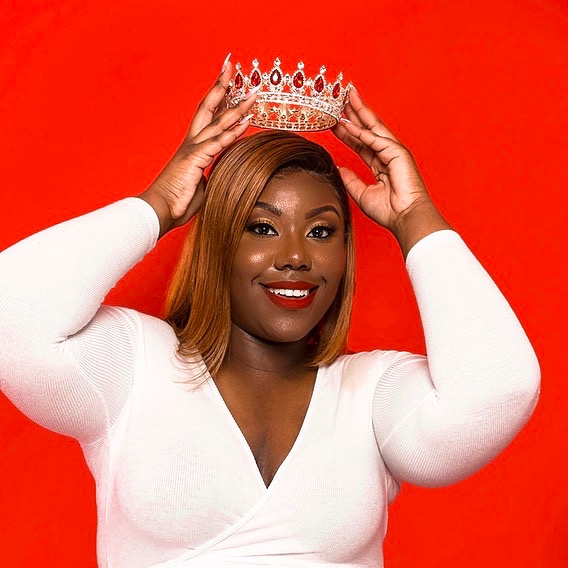 The Queen Herself Instagram, Facebook Linktree