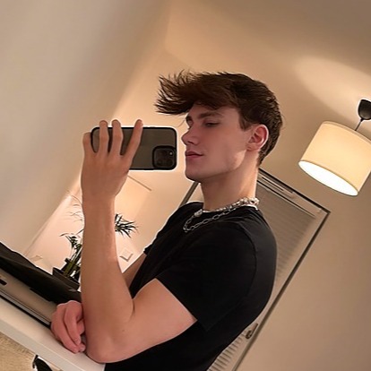 Luca - Find Luca Onlyfans - Linktree