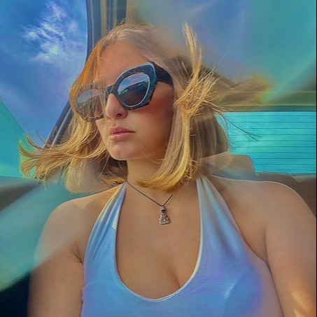 Arianna Orazi | OnlyFans | Linktree