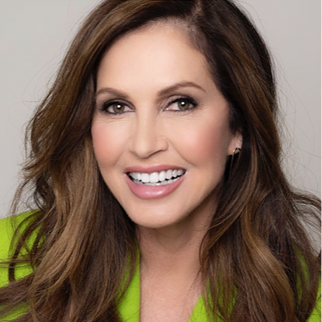 Lisa Guerrero | Twitter, Instagram, Facebook | Linktree