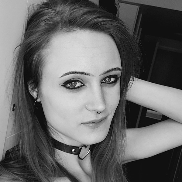 Elle - Find Elle Onlyfans - Linktree