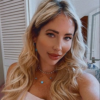 tashareign | Twitter, Instagram, Facebook, TikTok | Linktree