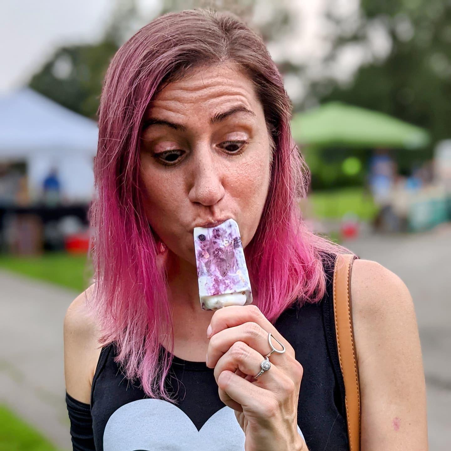 @Mary.Eats.STL Instagram Linktree