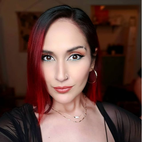 Follow Vanessa Marie | Twitter, Instagram, Facebook, TikTok | Linktree