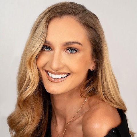 mindovermadeline | Instagram, TikTok | Linktree