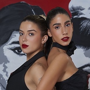 CLARA X SOFIA | Twitter, Instagram, Facebook, TikTok | Linktree